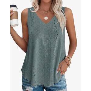 Tank top Women's XL Green/ Gray Flowy Detailed Top New
